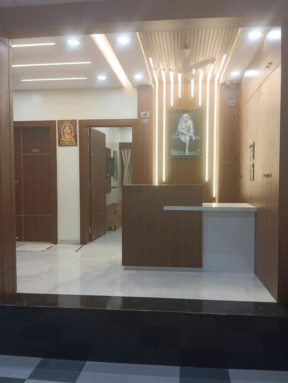 Hotel Sai Sandesh Shirdi Exterior foto